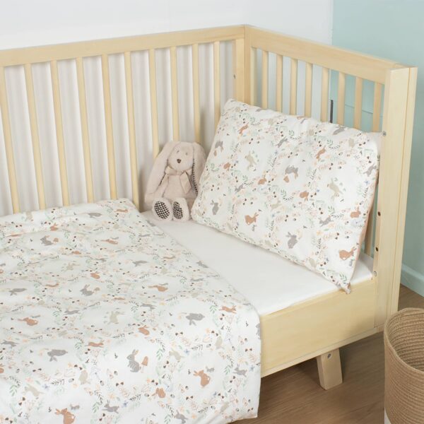 Purflo Toddler Duvet Cover and Pillowcase Set – Storybook Nutmeg