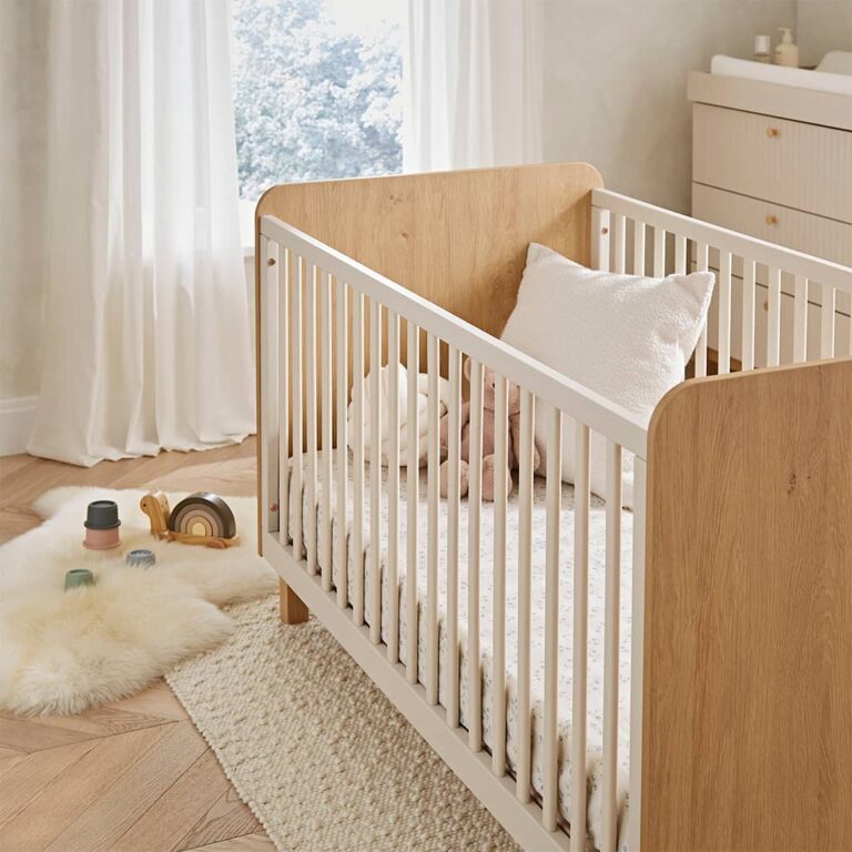 CuddleCo Remi Cot Bed