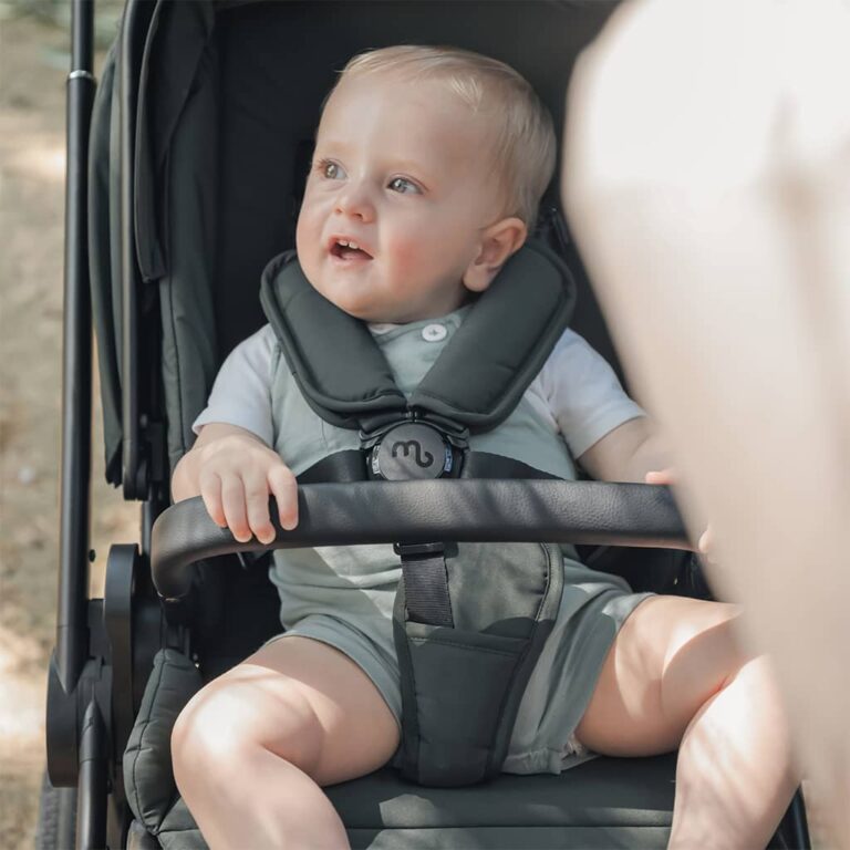 My Babiie MB450i Travel System