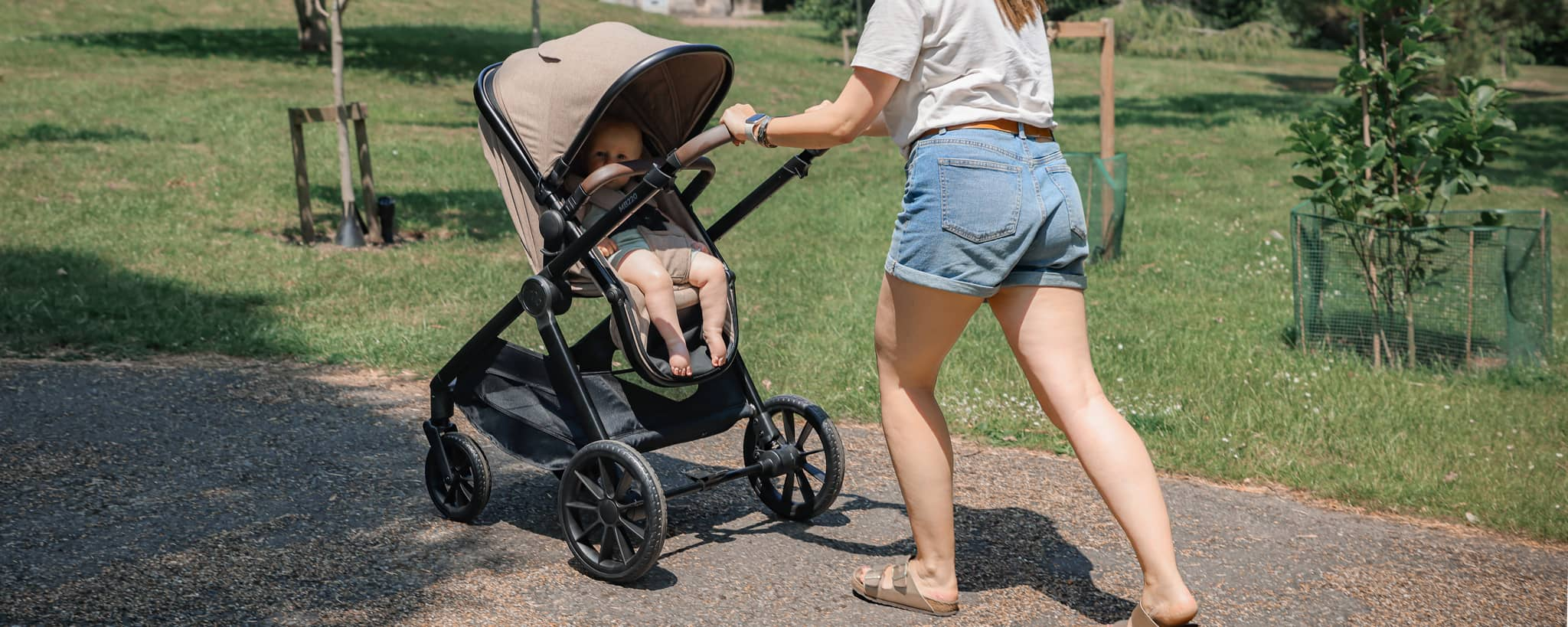 My Babiie MB220 Travel System
